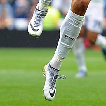Ronaldo white and gold sales boots
